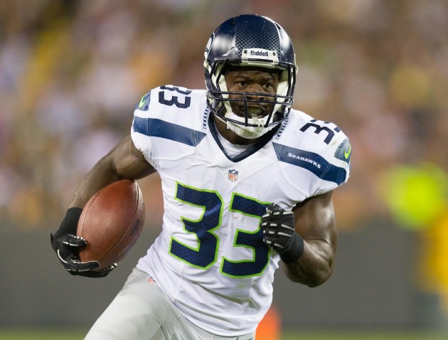 Seattle re-signs Christine Michael to bolster run game