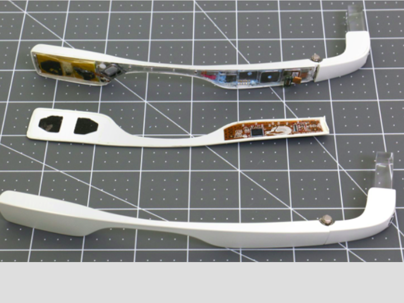 Google Glass goes dark on its social media accounts