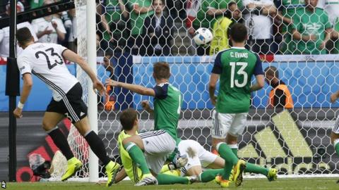 Germany beat Northern Ireland 1-0 to win group