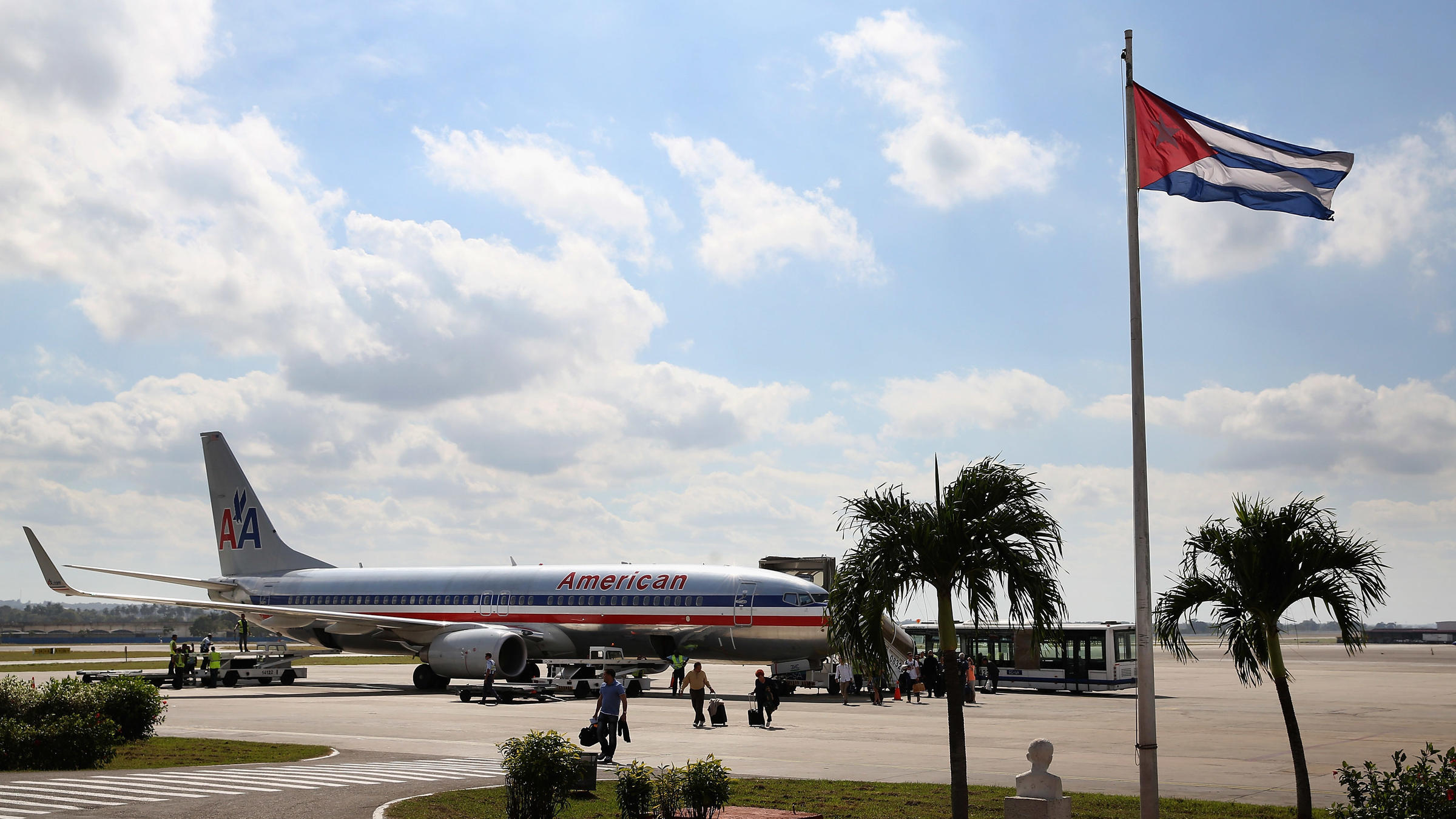 DOT Awards Scheduled Service Routes To Cuba